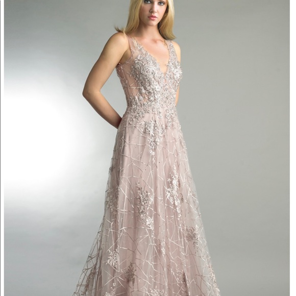 Basik Black Label Formal Evening gown. Mother of the bride gown - Picture 7 of 8